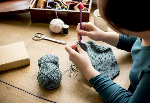 how-to-sew-knitting-pieces-together-and-obtain-a-flat-seam